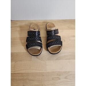 NEW Women's 6M Clark’s Leisa Spice Strappy Leather Slide Sandals Black